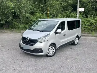 Usata Renault Trafic 125 CV (91 kW) 2016 Grigio Monovolume