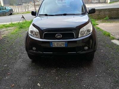 Usata Daihatsu Terios 105 CV (77 kW) 2007 Nero SUV