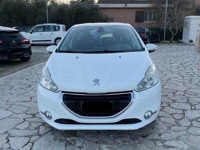 usata Peugeot 208 1.6 e-HDi 92 CV Stop&Start 5 porte Allure