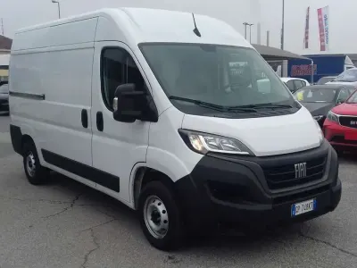 Usata Fiat Ducato 140 CV (102 kW) 2023 Bianco Furgone