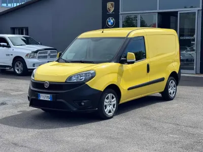 Usata Fiat Doblò 95 CV (69 kW) 2019 Giallo Monovolume