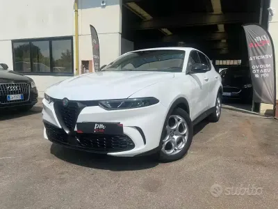 Usata Alfa Romeo Tonale Sprint 131 CV (96 kW) 2023 Bianco SUV
