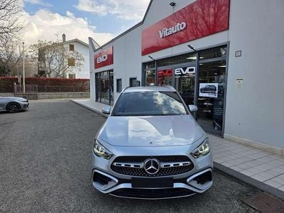 Usata Mercedes GLA200 Premium 150 CV (110 kW) 2025 Argento SUV