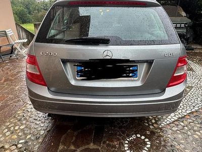 Usata Mercedes 200 102 CV (75 kW) 2009 Station wagon