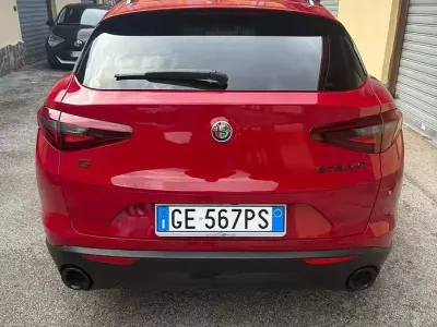 Usata Alfa Romeo Stelvio 190 CV (139 kW) 2021 Rosso SUV