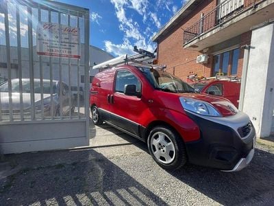 Usata Fiat Fiorino 129 CV (94 kW) 2018 Rosso Monovolume