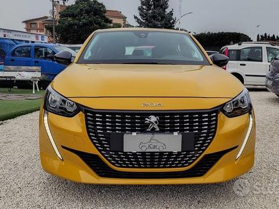 Usata Peugeot 208 Active 75 CV (55 kW) 2023 Giallo Utilitaria