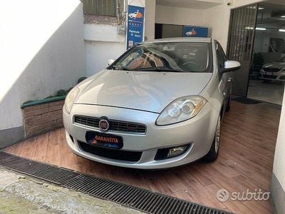 Grigio Usata 2008 Fiat Bravo Sport Utilitaria | 2990 € (Ottimo prezzo)