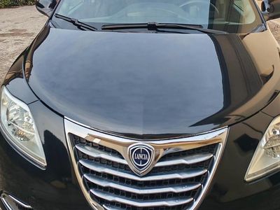 Usata Lancia Ypsilon Gold 69 CV (50 kW) 2015 Utilitaria