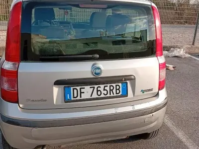 Usata Fiat Panda 60 CV (44 kW) 2006 Utilitaria
