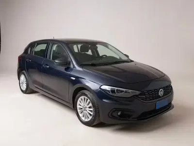 Usata Fiat Tipo Easy 120 CV (88 kW) 2018 Blu Berlina