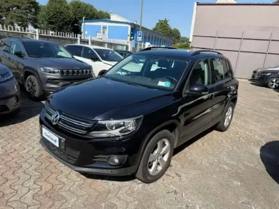 Usata VW Tiguan Trendline 122 CV (89 kW) 2012 Nero SUV