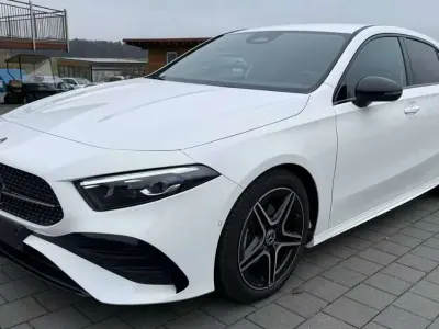 Usata Mercedes A180 AMG 116 CV (85 kW) 2025 Bianco Berlina