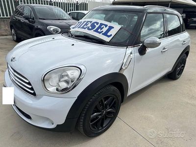 Usata Mini Countryman 111 CV (81 kW) 2013 Bianco SUV