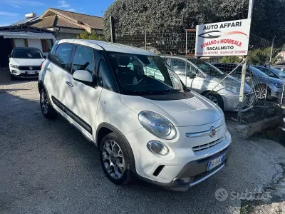 Usata Fiat 500L Trekking 85 CV (62 kW) 2014 Bianco Monovolume