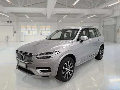 Usata Volvo XC90 Plus 235 CV (172 kW) 2023 Grigio SUV