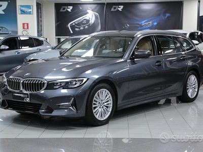 Usata BMW 320 Luxury Line 190 CV (139 kW) 2020 Grigio Station wagon