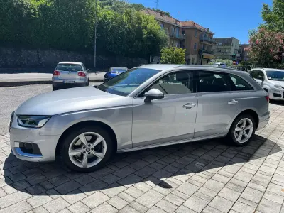 Usata Audi A4 Advanced Plus 136 CV (100 kW) 2021 Argento Station wagon