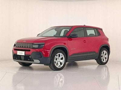 Usado Jeep Avenger Longitude 101 HP (74 kW) 2023 Vermelho SUV