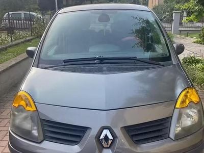 Usata Renault Modus 75 CV (55 kW) 2006 Monovolume