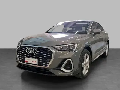 Usado Audi Q3 Sportback S-Line 150 CV (110 kW) 2022 Gris SUV