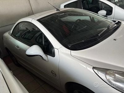 Usata Peugeot 207 CC 120 CV (88 kW) 2011 Bianco Cabrio