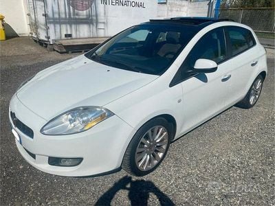 Usata Fiat Bravo Emotion 120 CV (88 kW) 2008 Bianco Utilitaria