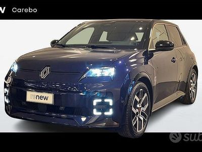 Nero Usata 2024 Renault 5 E-Tech Iconic Berlina | 29.500 € (Buon prezzo)