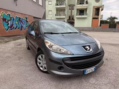 Usata Peugeot 207 70 CV (51 kW) 2008 Grigio Berlina