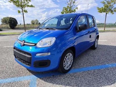 Nuova Fiat Panda S 70 CV (51 kW) 2025 Blu italia Utilitaria