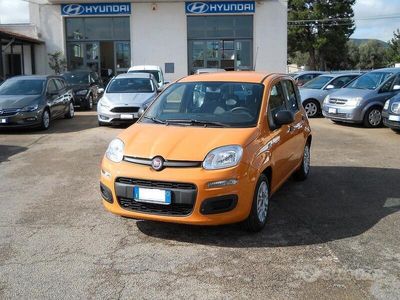 usata Fiat Panda 1000 hybrid arancio sicilia