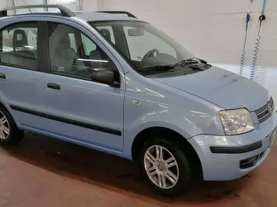 Usata Fiat Panda Dynamic 69 CV (50 kW) 2008 Blu/azzurro Utilitaria
