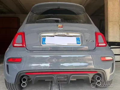 Usata Abarth 595 Pista 165 CV (121 kW) 2021 Grigio Berlina