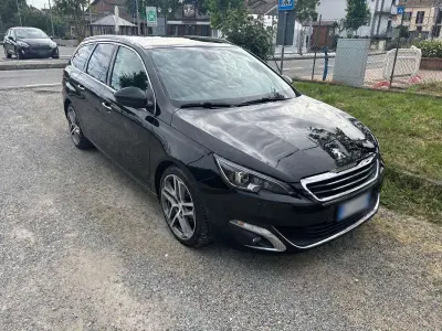 Usata Peugeot 308 SW GT-line 120 CV (88 kW) 2015 Station wagon
