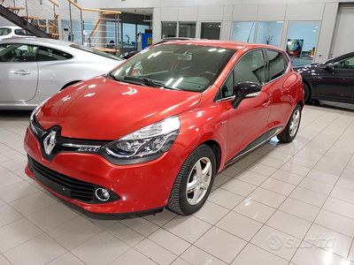 Usata Renault Clio IV LIMITED 90 CV (66 kW) 2016 Rosso Berlina