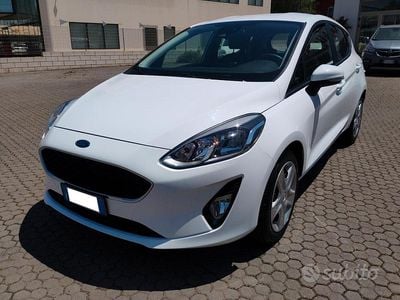 Usata Ford Fiesta 86 CV (63 kW) 2020 Bianco Utilitaria