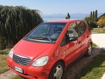 Usata Mercedes A170 90 CV (66 kW) 2000 Rosso Berlina