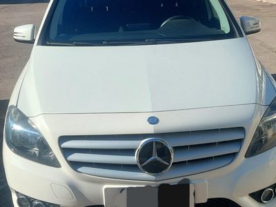 Mercedes B180