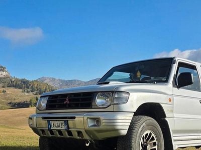 Usata Mitsubishi Pajero 115 CV (84 kW) 2012 Grigio SUV