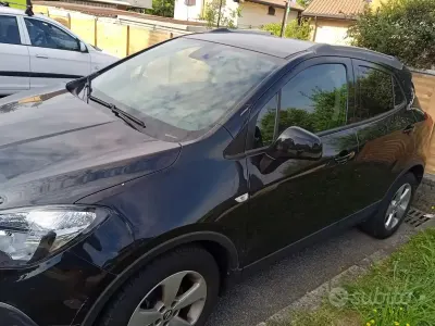 Usata Opel Mokka 140 CV (102 kW) 2015 Nero SUV