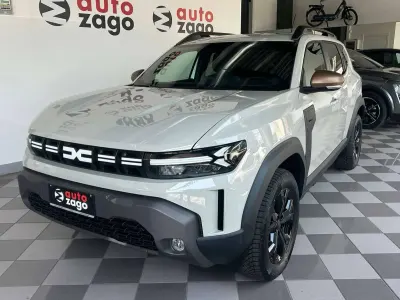 Nuova Dacia Duster Extreme 150 CV (110 kW) 2026 Beige metallizzato SUV