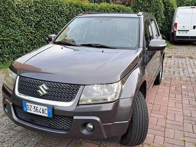 Usata 2010 Suzuki Grand Vitara SUV | 9500 € (Buon prezzo)
