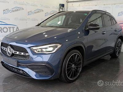 Usata Mercedes GLA250 Premium 160 CV (117 kW) 2020 Blue denim SUV