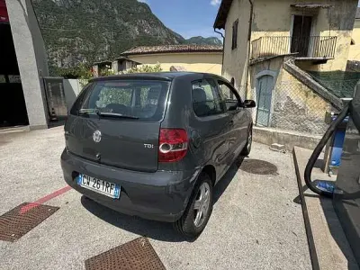 Usata VW Fox 69 CV (50 kW) 2005 Utilitaria
