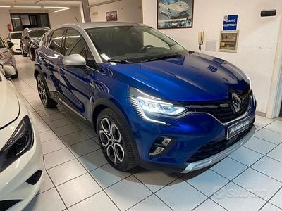 Gebraucht Renault Captur Intens 116 PS (85 kW) 2020 Blau SUV