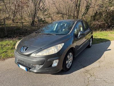 Usata Peugeot 308 90 CV (66 kW) 2010 Berlina