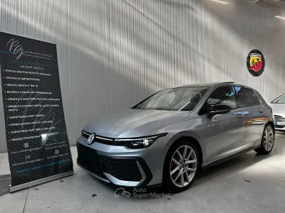Usata VW Golf VIII GTI 265 CV (194 kW) 2024 Argento Berlina