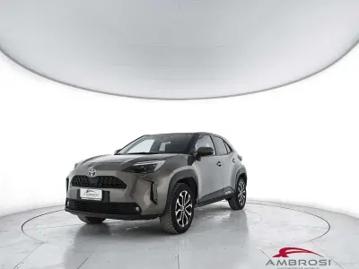 Begagnad Toyota Yaris Cross Active 92 HK (67 kW) 2022 Grön SUV