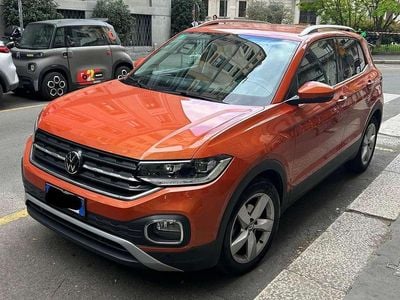 Usata VW T-Cross Advance 150 CV (110 kW) 2023 Arancione SUV