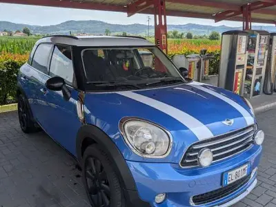 Usata Mini Cooper Countryman 122 CV (89 kW) 2013 Blu/azzurro SUV